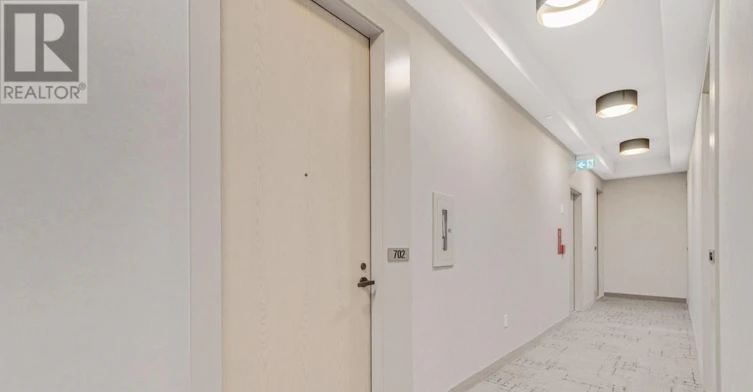 702-28 Interchange Way, Vaughan, ON, L4K 0P8 - 7