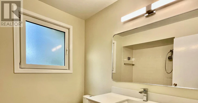 45 Emmeloord Crescent, Markham, ON, L3R 1P9 - 31