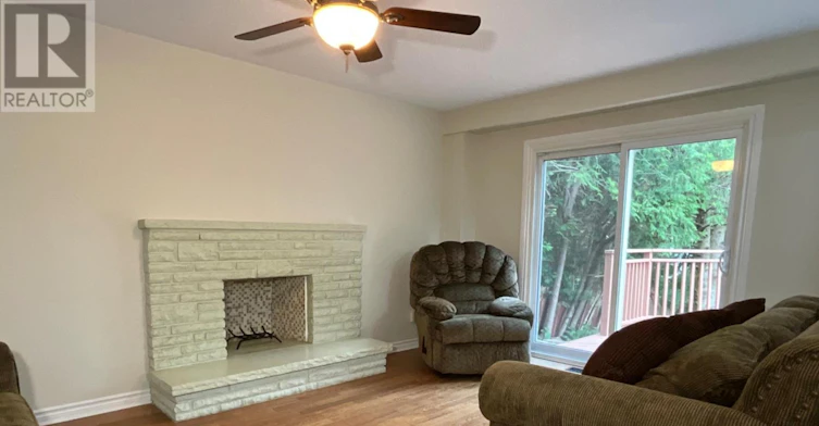 45 Emmeloord Crescent, Markham, ON, L3R 1P9 - 6