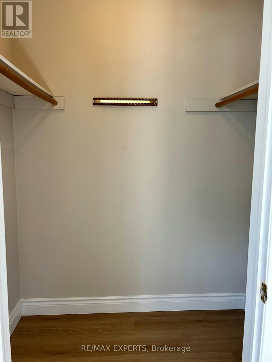 146 Dumfries Avenue, Brampton, ON, L6Z 2W9 - 10