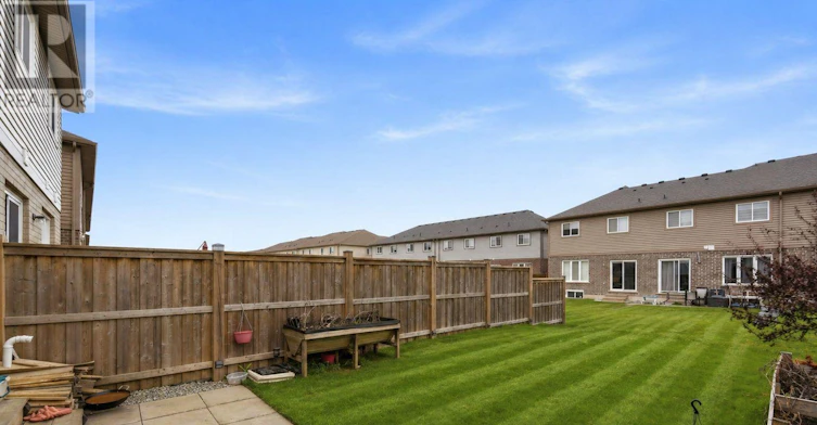 100 Monarch Street, Welland, ON, L3C 0G6 - 37