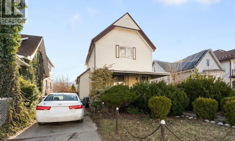 497 Caron Avenue