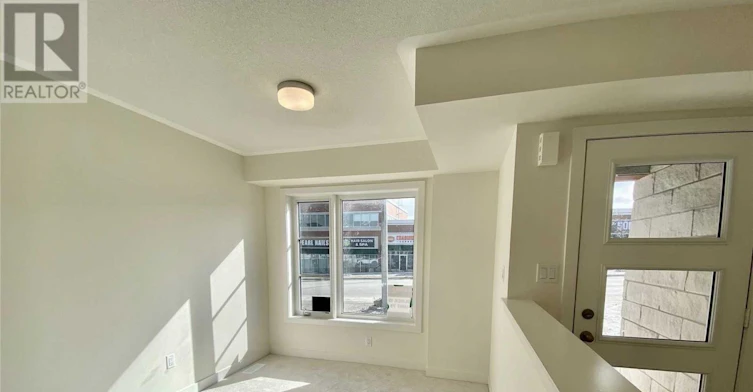 2578 Castlegate Crossing, Pickering, ON, L1X 0G4 - 2
