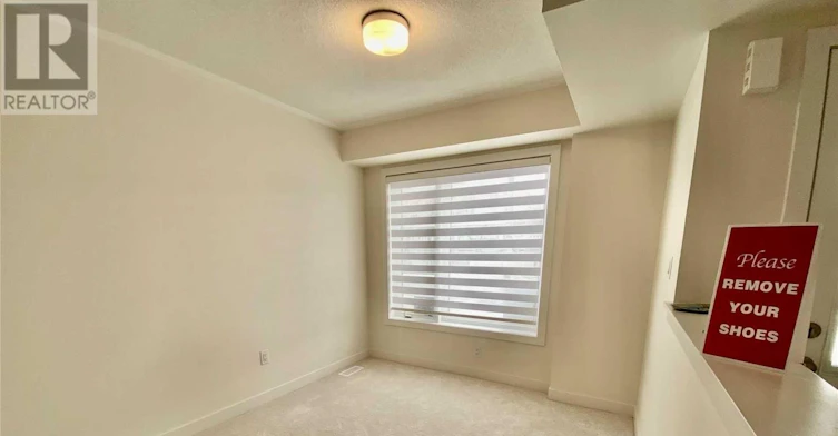 2578 Castlegate Crossing, Pickering, ON, L1X 0G4 - 4