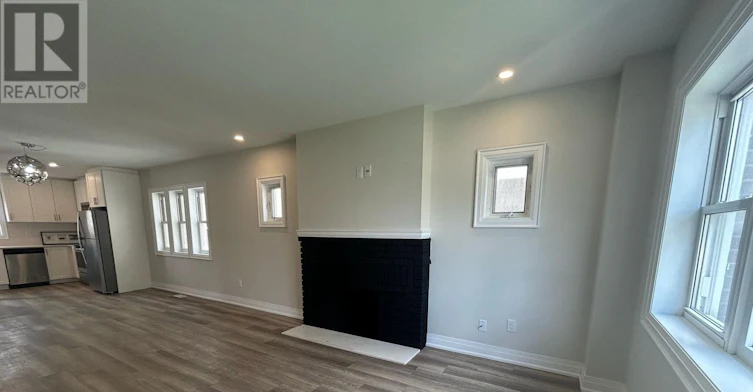 1016 Haig Boulevard, Mississauga, ON, L5E 2M5 - 4