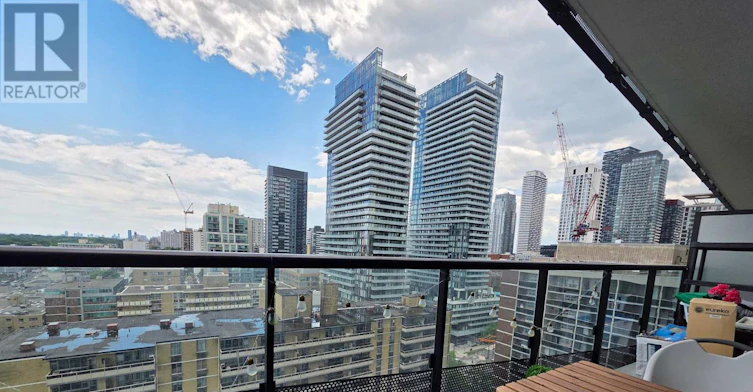 1701-127 Broadway Avenue, Toronto, ON, M4V 1P4 - 14