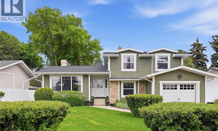21 Neilson Crescent