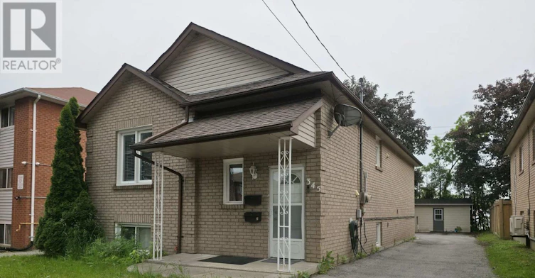 345 Buena Vista Avenue, Oshawa, ON, L1J 2M6