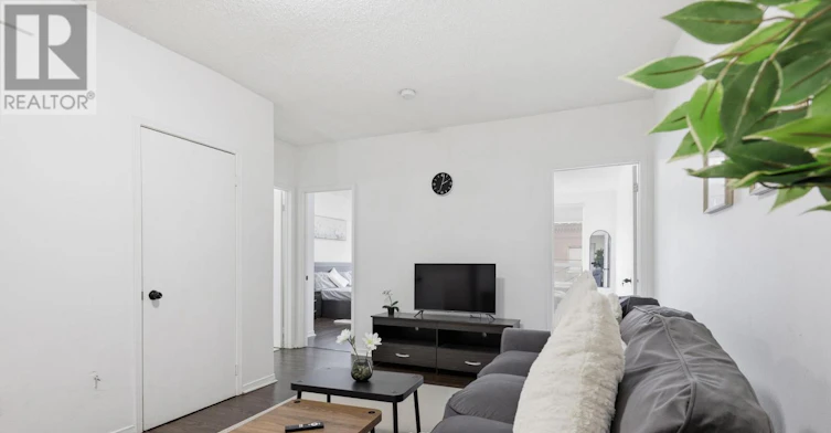 303-223 Jameson Avenue, Toronto, ON, M6K 2Y7 - 17