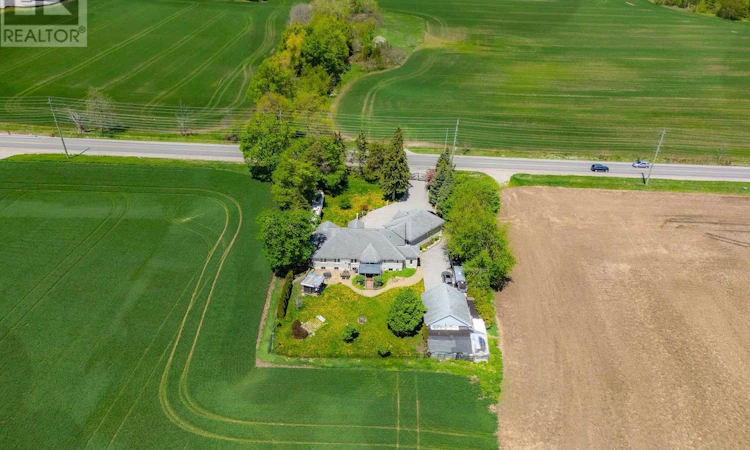 2569 Lockhart Road