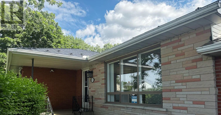 67 Lakeside Drive, Grimsby, ON, L3M 2L3 - 2