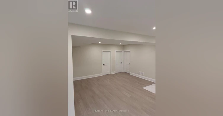 15 Bell Street N, Ottawa, ON, K1R 7C5 - 3