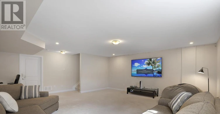 900 Serrano Street, Ottawa, ON, K4A 5L3 - 32