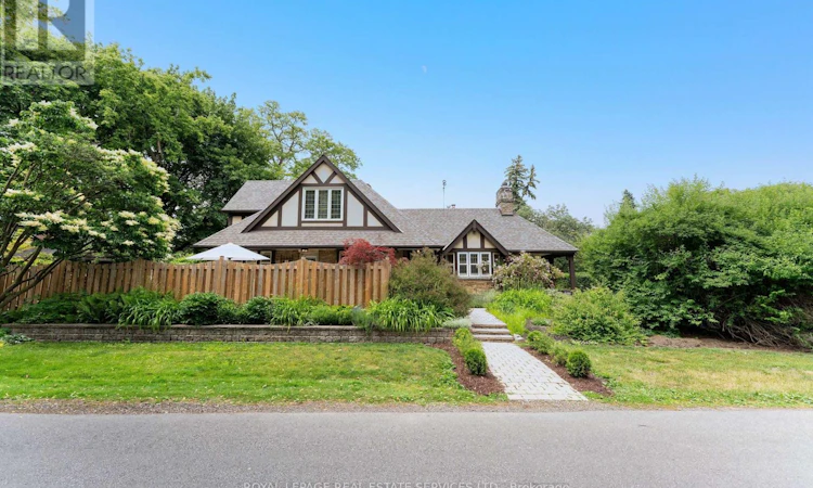 50 Brentwood Road S