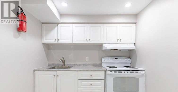 BSMT-3 Teddington Crescent, Whitby, ON, L1R 1S4 - 6