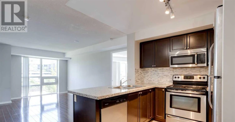 207-3 Michael Power Place, Toronto, ON, M9A 0A2 - 4