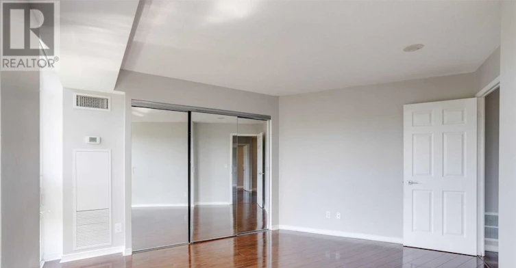 207-3 Michael Power Place, Toronto, ON, M9A 0A2 - 8