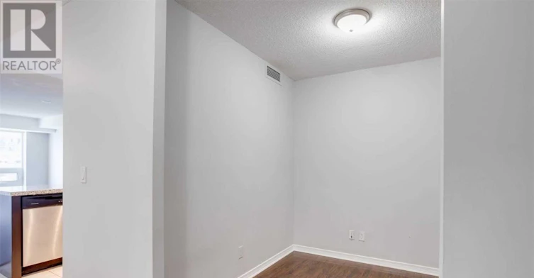 207-3 Michael Power Place, Toronto, ON, M9A 0A2 - 9