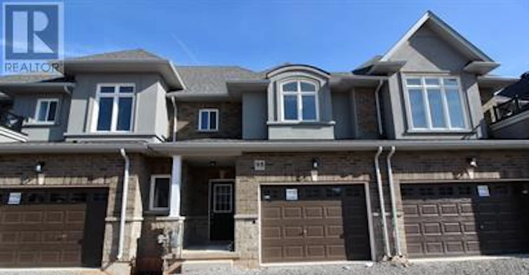 95 Pinot Crescent, Hamilton, ON, L8E 0J9