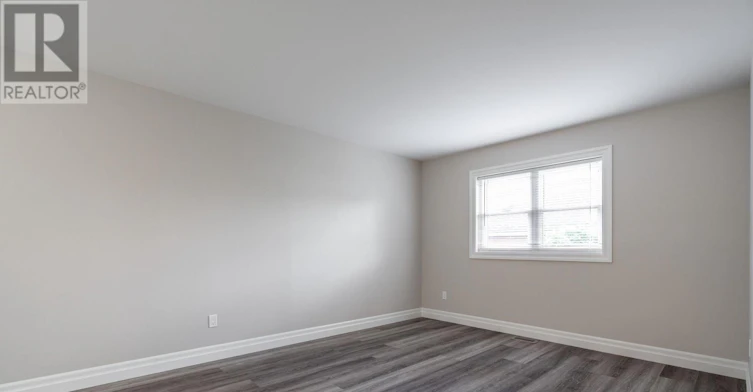 2-38 Viewpoint Avenue, Hamilton, ON, L8V 2S5 - 5