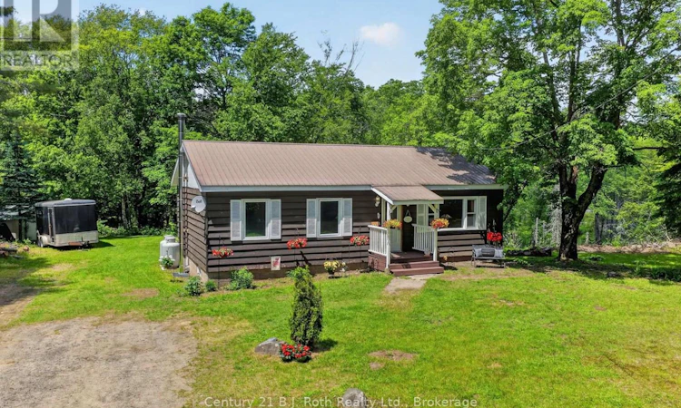 1020 Rosseau Lake 1 Road