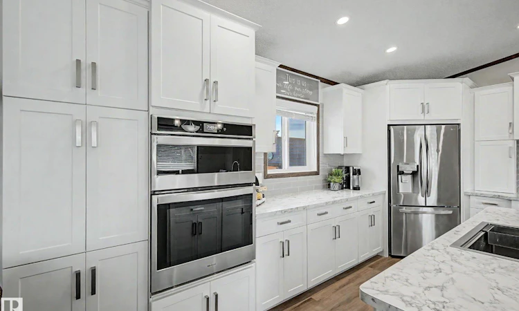 126-41310 282 Range Road