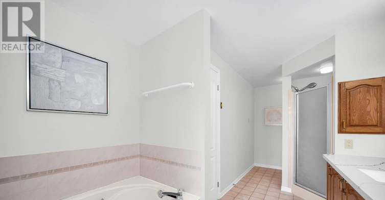 14 Sandcliffe Terrace, Ottawa, ON, K2G 5X1 - 26