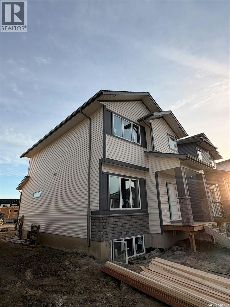 1428 Besnard Drive, Martensville, SK, S0K 2T1