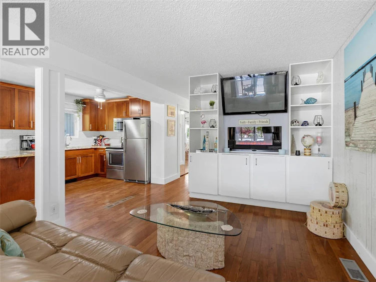 4171 Lakeshore Road, Kelowna, BC, V1W 1W1 - 12