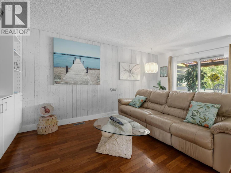 4171 Lakeshore Road, Kelowna, BC, V1W 1W1 - 13