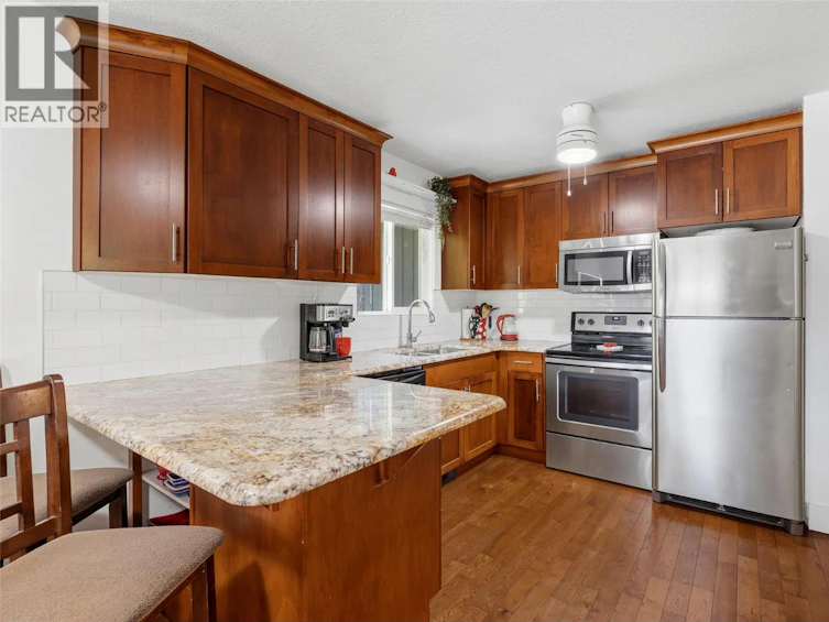 4171 Lakeshore Road, Kelowna, BC, V1W 1W1 - 9