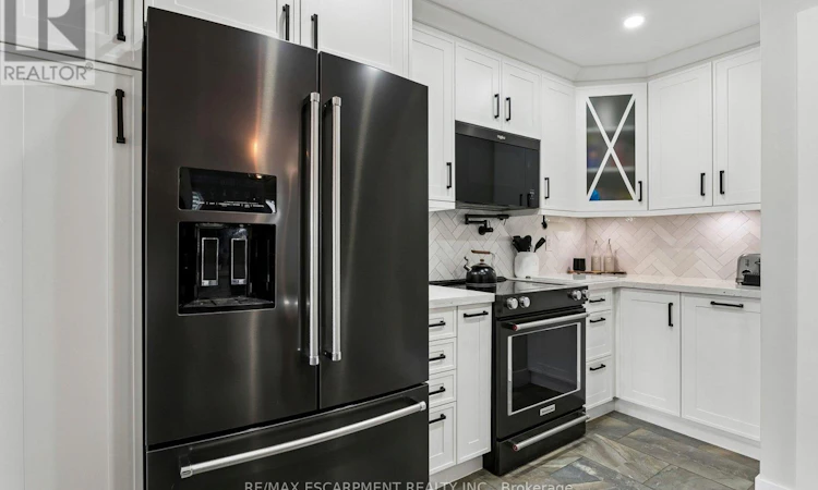 58-6650 Falconer Drive