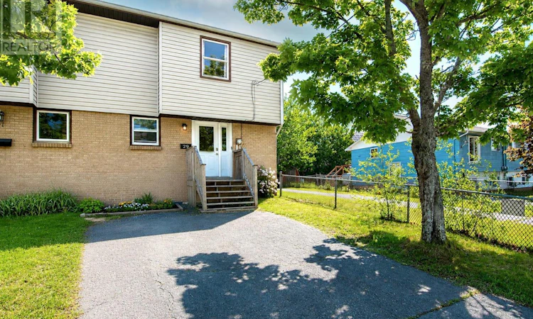 29 Circassion Drive