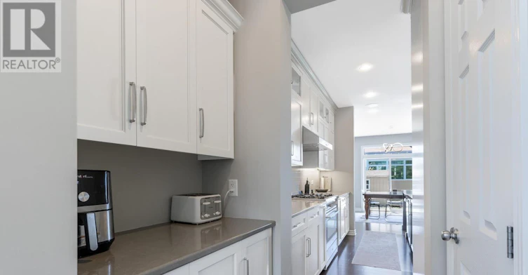 512 Breccia Heights, Ottawa, ON, K2T 0L6 - 9