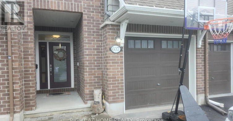607 Egret Way, Ottawa, ON, K2J 6K9 - 2