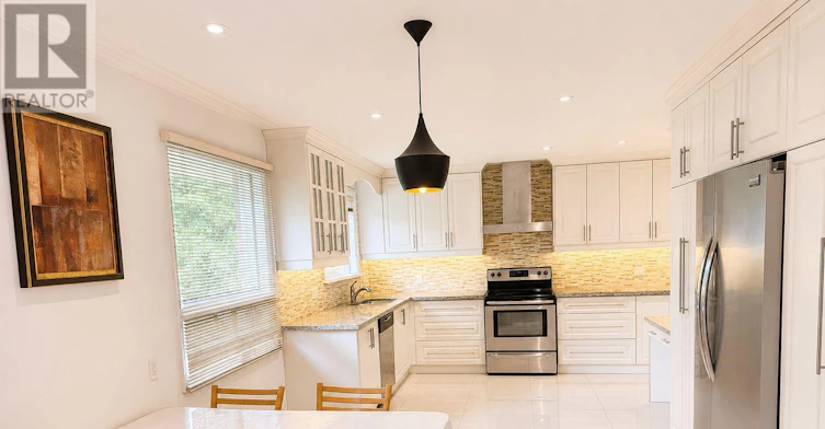 3 Oxbow Road, Toronto, ON, M3B 1Z9 - 10