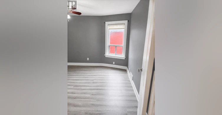 319 Clinton Street, Toronto, ON, M6G 2Y7 - 8