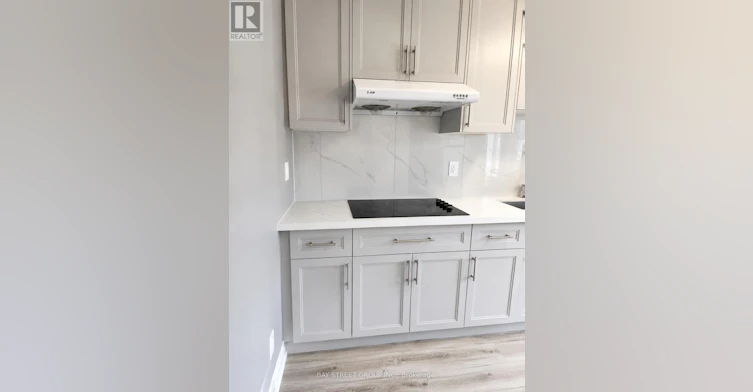 319 Clinton Street, Toronto, ON, M6G 2Y7 - 2