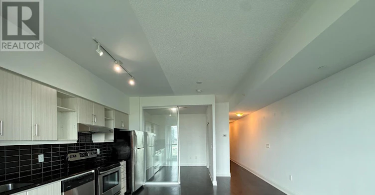 1418-160 Vanderhoof Avenue, Toronto, ON, M4G 0B7 - 2