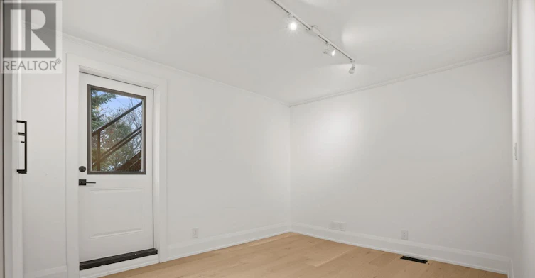 231 Macpherson Avenue, Toronto, ON, M4V 1A1 - 34