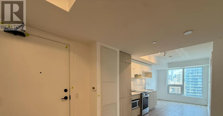 2317-100 Queen Street E, Toronto, ON, M5C 0B5 - 2