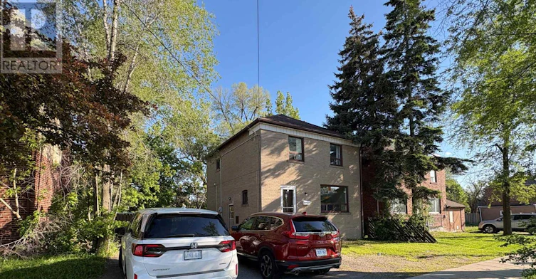 535 Lawrence Avenue W, Toronto, ON, M6A 1A3 - 2