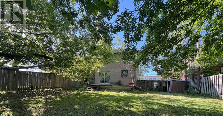 535 Lawrence Avenue W, Toronto, ON, M6A 1A3 - 16