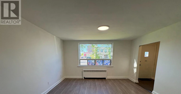 535 Lawrence Avenue W, Toronto, ON, M6A 1A3 - 4