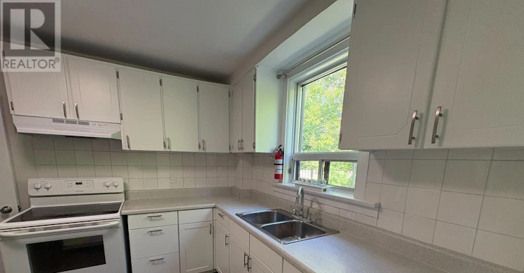 535 Lawrence Avenue W, Toronto, ON, M6A 1A3 - 7