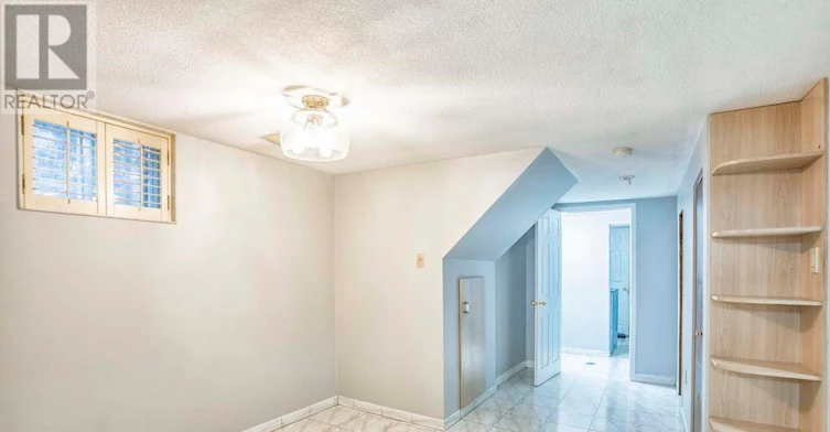 BSMT-71 Barrymore Road, Toronto, ON, M1J 1W5 - 2