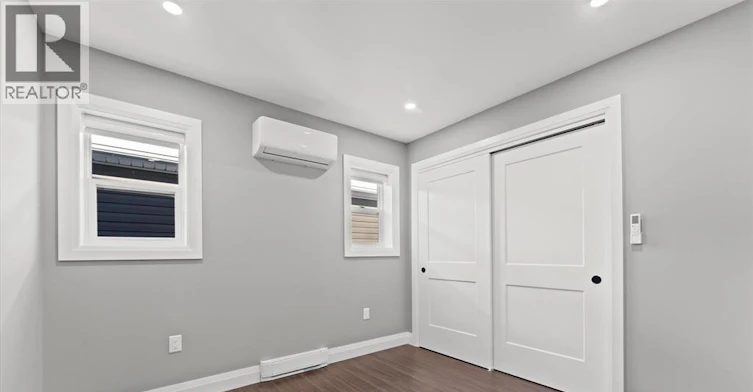 UPPER-1147 Hickory, Windsor, ON, N8Y 3S4 - 11