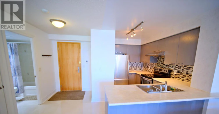 722-62 Suncrest Boulevard, Markham, ON, L3T 7Y6 - 4
