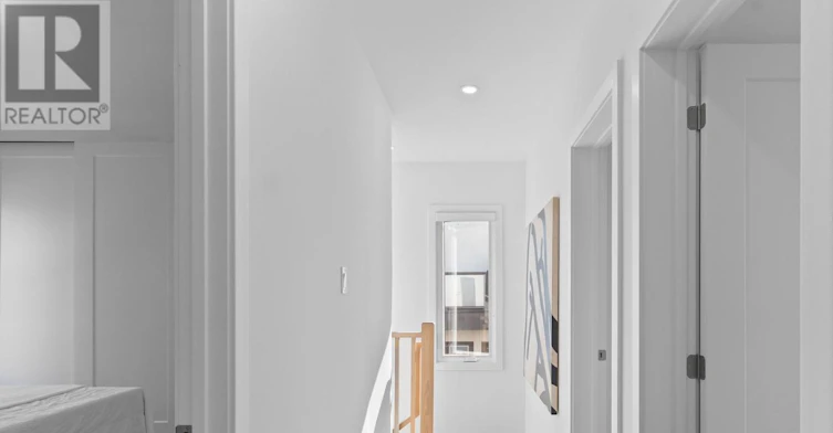 5-15 Acorn Avenue, Toronto, ON, M9B 3P7 - 23