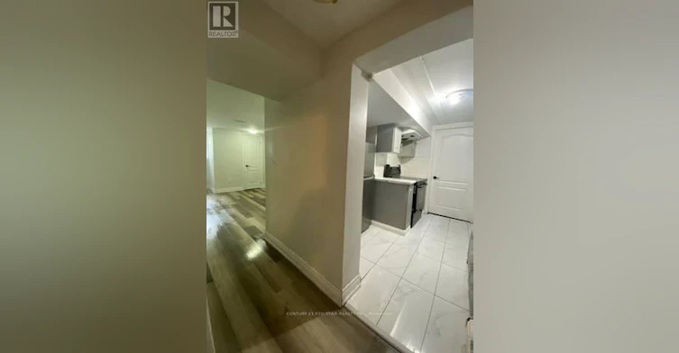 10 Beattie Avenue, Toronto, ON, M9W 2M3 - 7